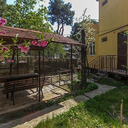 Apartment Gardens 44 Tbilisi Eksteriør billede