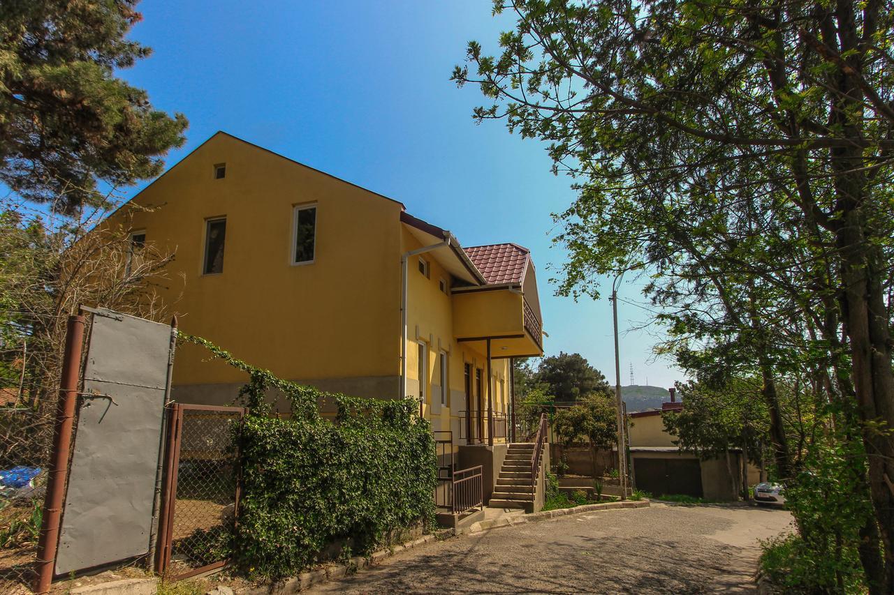 Apartment Gardens 44 Tbilisi Eksteriør billede