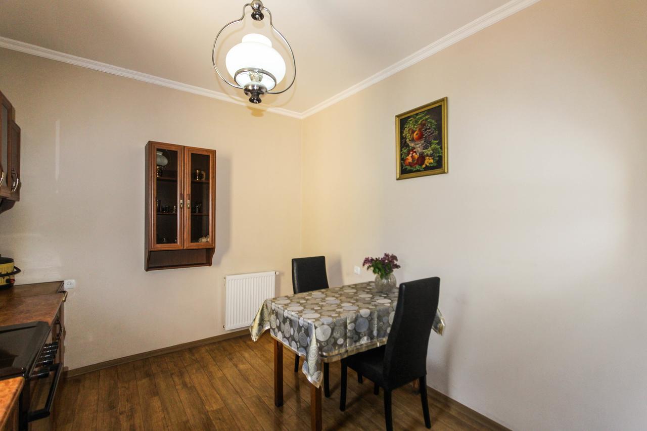 Apartment Gardens 44 Tbilisi Eksteriør billede
