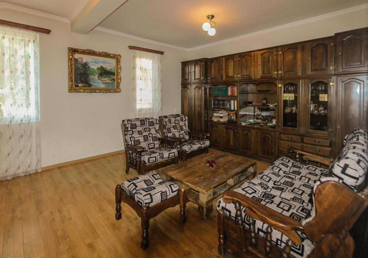 Apartment Gardens 44 Tbilisi Eksteriør billede