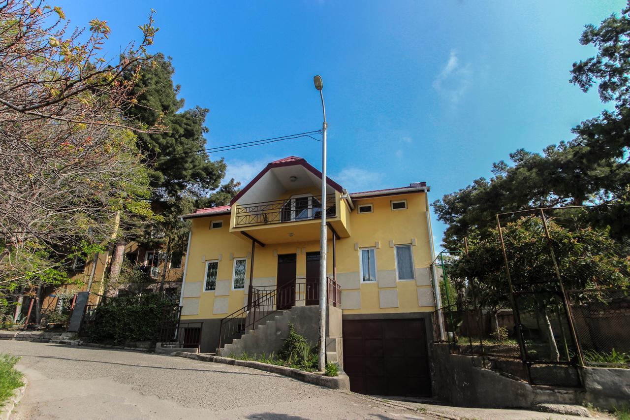 Apartment Gardens 44 Tbilisi Eksteriør billede